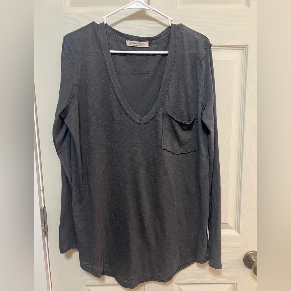 We The Free Charcoal Gray Long Sleeve V-Neck Pocket Top